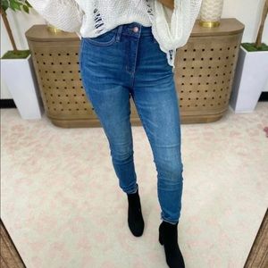 Judy Blue Mom’s Best Friend Tummy Control Denim Jeans NWT